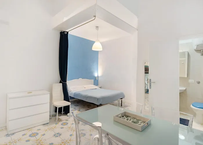 Lägenhet Casa Confortevole In Centro Storico Neapel