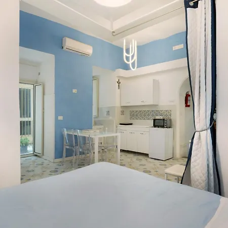 Casa Confortevole In Centro Storico 아파트 *